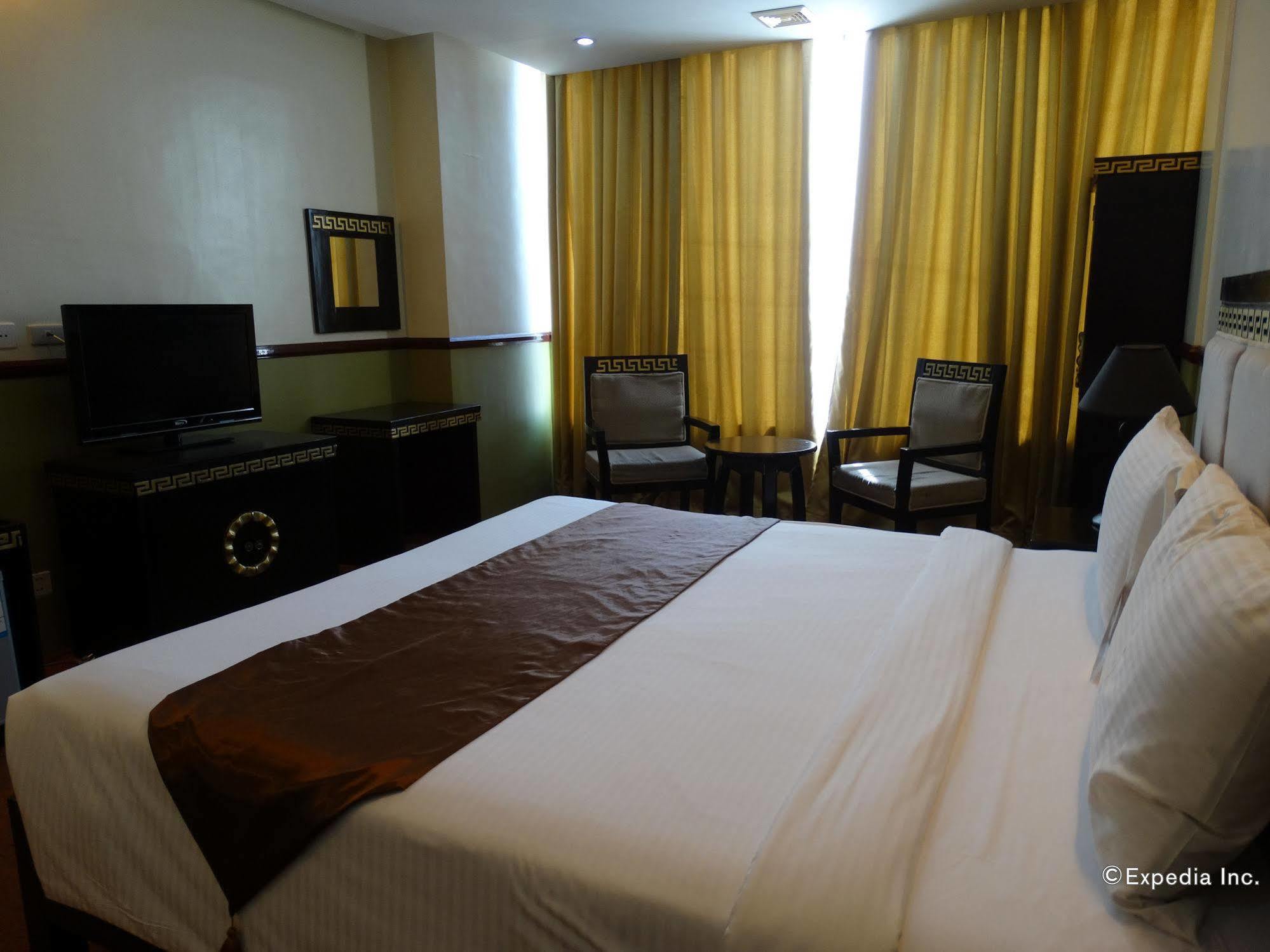 Manila Crown Palace Hotel Buitenkant foto